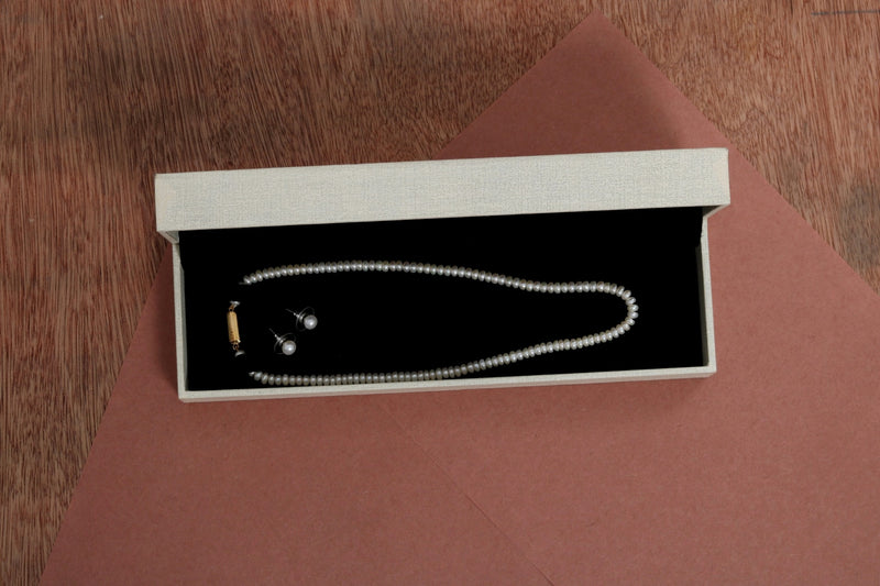 Nancy - 100% Fresh Water Pearl Necklace with Earrings