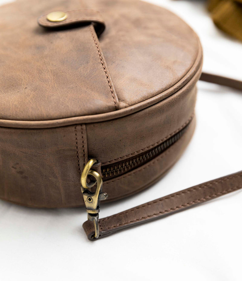 ZOLA Sling Bag - Hunter Leather Bag