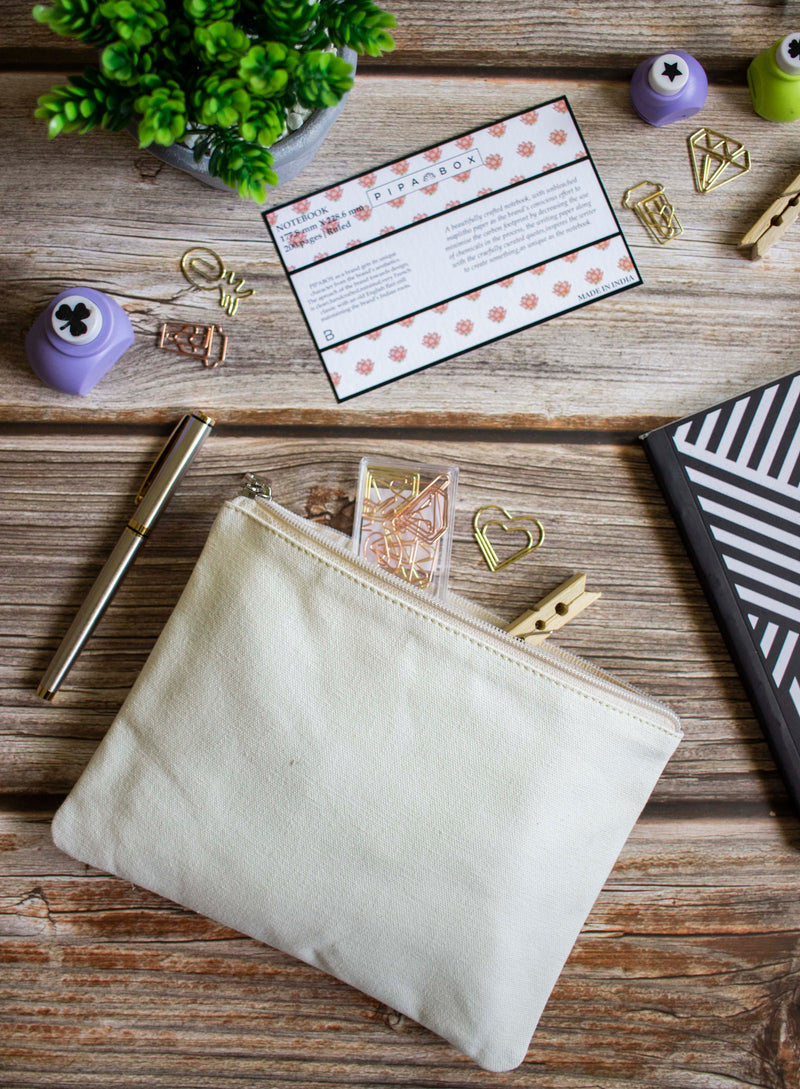 La Vogue - Multipurpose Canvas Pouch