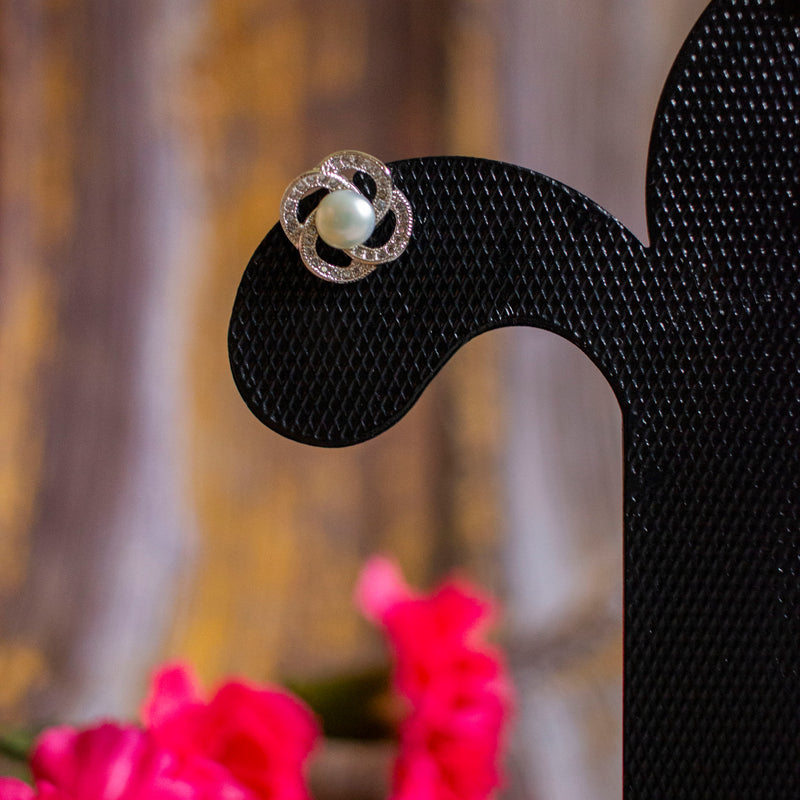 Marigold - 100% Fresh Water Pearl Studs