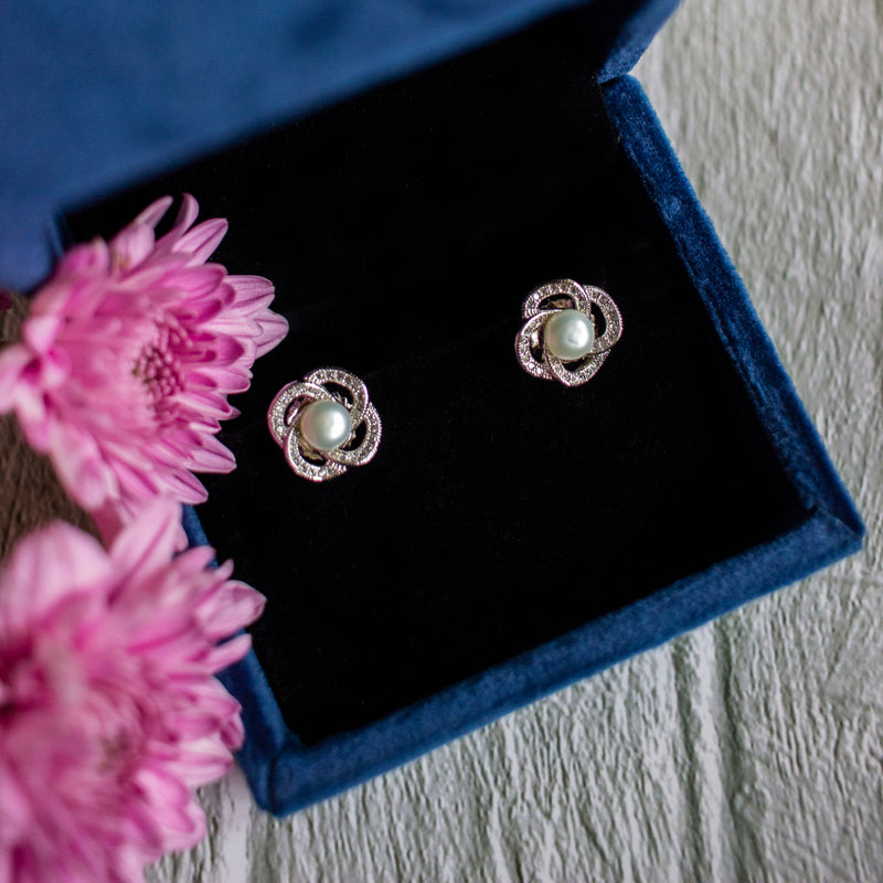 Marigold - 100% Fresh Water Pearl Studs