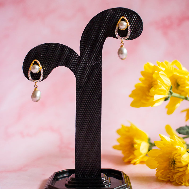 Bulan - 100% Fresh Water Pearl Earrings