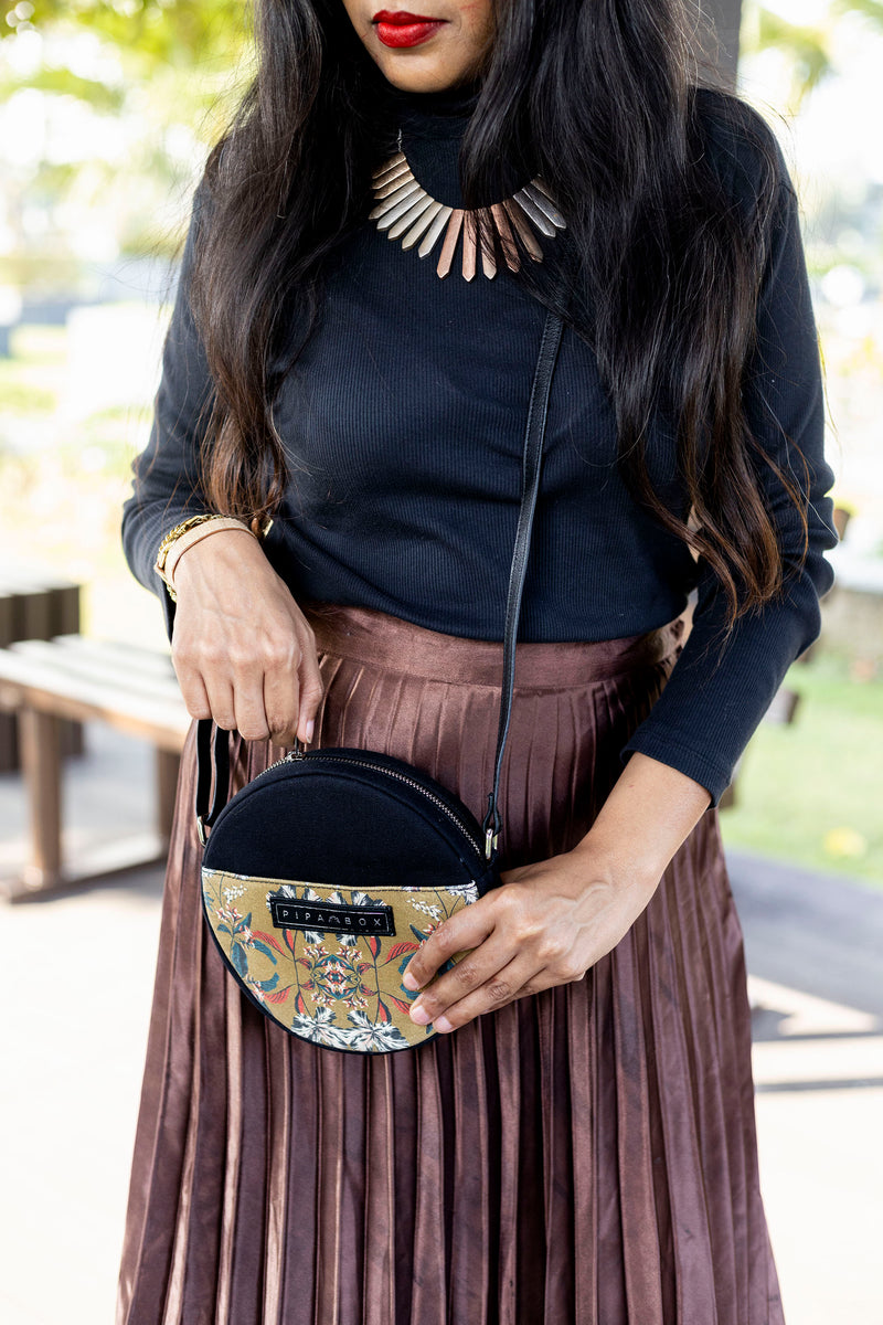 SHIRLEY - Sling Bag