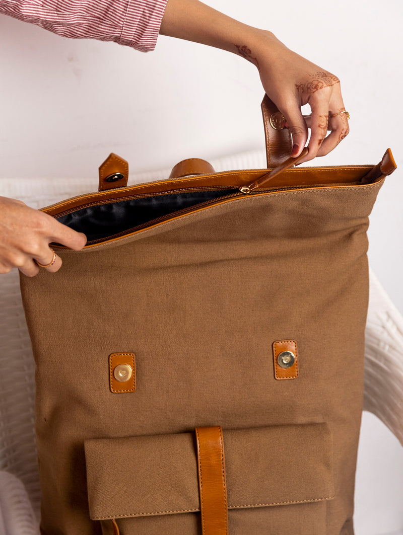 Meryem - Canvas Backpack