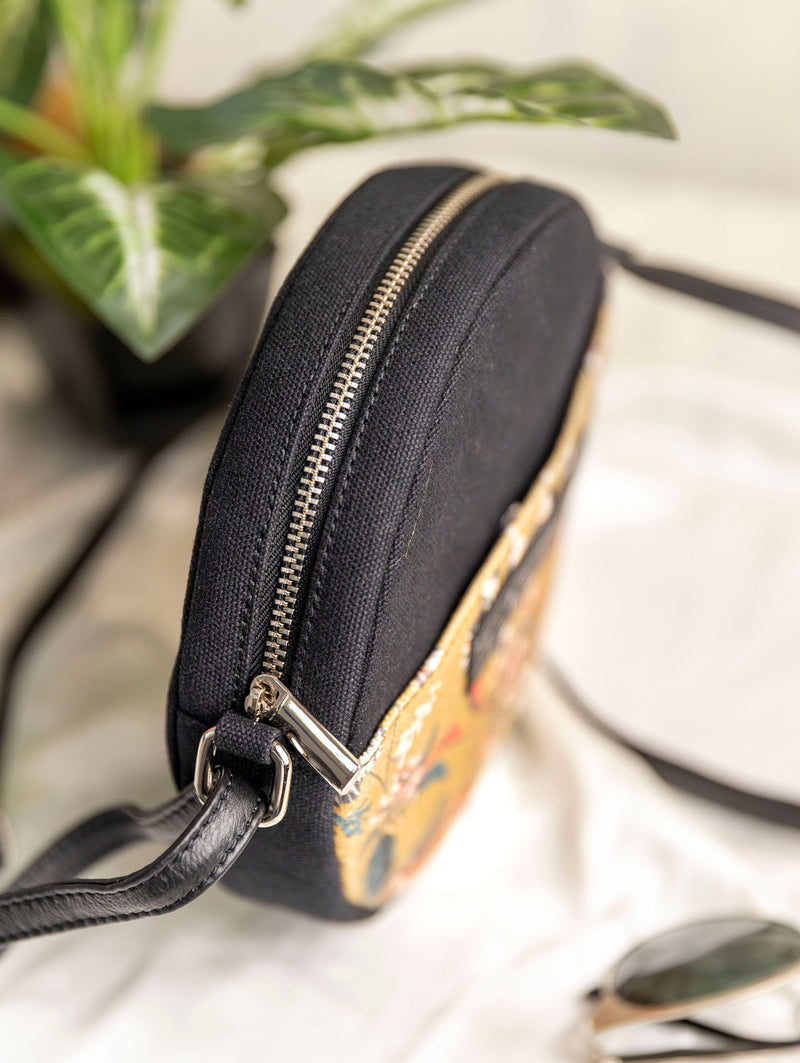 SHIRLEY - Sling Bag