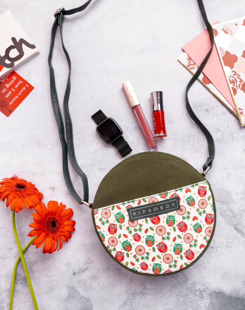 FLORIANA - Round Sling Bag