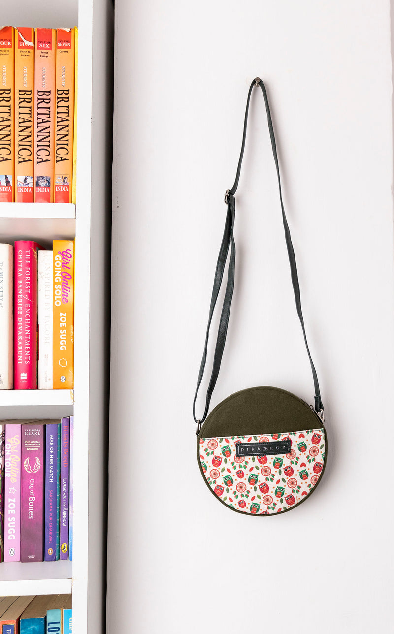 FLORIANA - Round Sling Bag